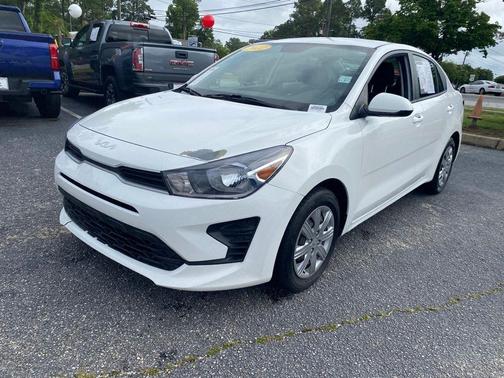 Clear White 2022 Kia Rio LX