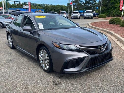 Predawn Gray Mica 2021 Toyota Camry SE