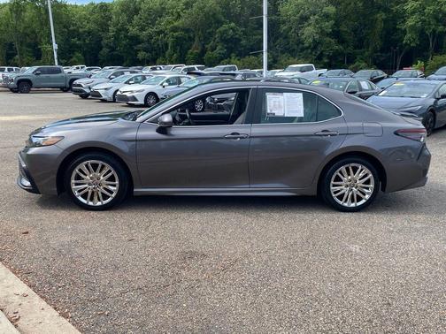 Predawn Gray Mica 2021 Toyota Camry SE