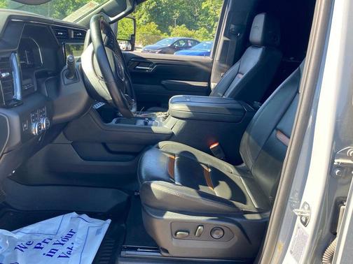 Gray 2024 GMC Sierra 2500 AT4