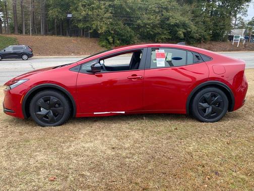 2026 Toyota Prius LE