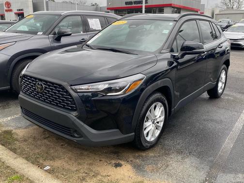 2023 Toyota Corolla Cross LE