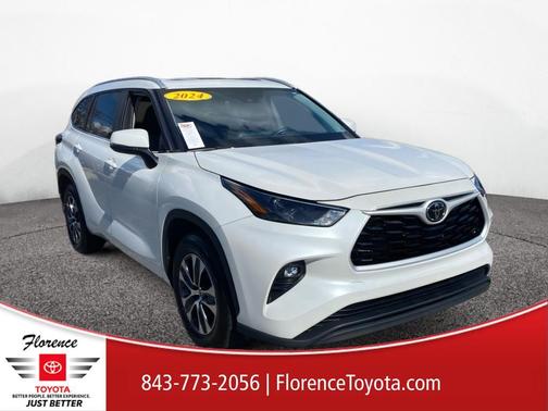 2024 Toyota Highlander XLE