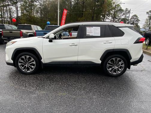 2019 Toyota RAV4 Limited