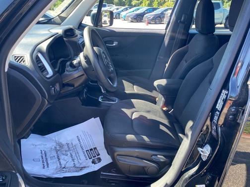 Black Clearcoat 2019 Jeep Renegade Sport