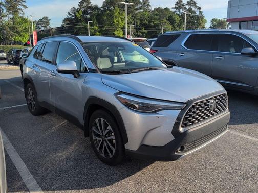 Sonic Silver 2023 Toyota Corolla Cross XLE