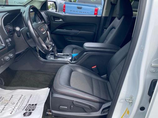 Summit White 2018 GMC Canyon All Terrain