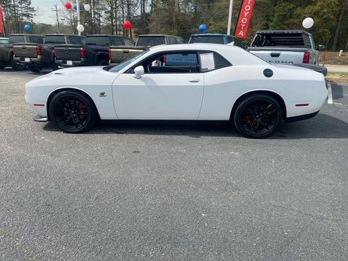 White Knuckle Clearcoat 2019 Dodge Challenger R/T Scat Pack