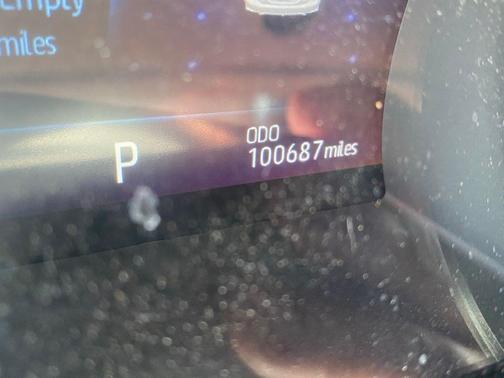Wind Chill Pearl / Midnight Black Metallic 2024 Toyota Camry XSE