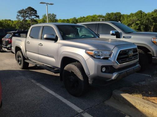 Silver Sky Metallic 2018 Toyota Tacoma SR5