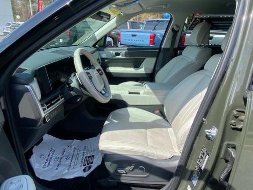 2025 Hyundai SANTA FE SEL