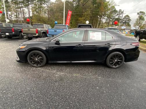 2021 Toyota Camry LE