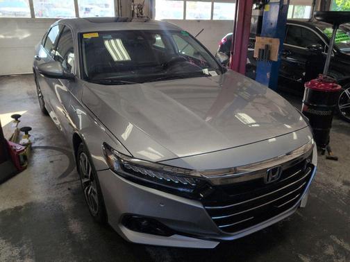 Lunar Silver Metallic 2022 Honda Accord Hybrid EX-L