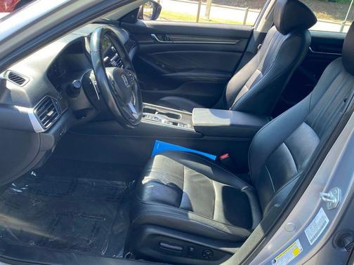 Lunar Silver Metallic 2022 Honda Accord Hybrid EX-L