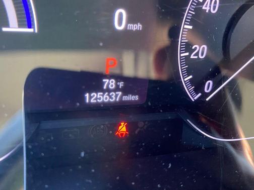 Lunar Silver Metallic 2022 Honda Accord Hybrid EX-L