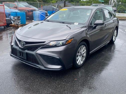 Predawn Gray Mica 2023 Toyota Camry SE