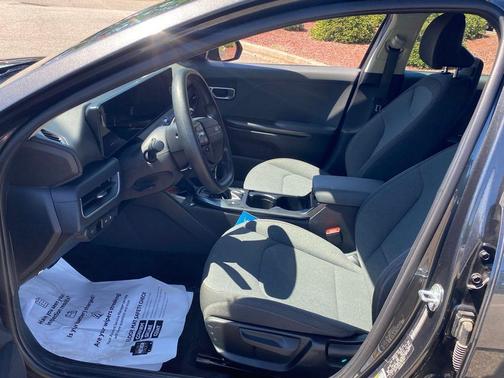 Gray 2025 Kia K4