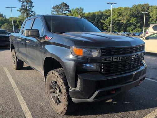 Black 2019 Chevrolet Silverado 1500 Custom Trail Boss