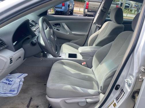 Classic Silver 2009 Toyota Camry CE