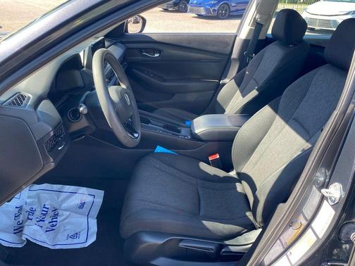 Meteorite Gray Metallic 2023 Honda Accord LX