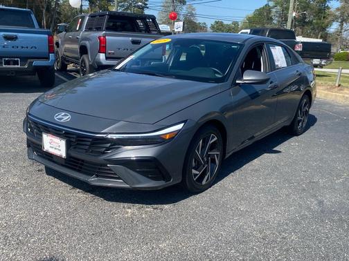 2025 Hyundai ELANTRA SEL Convenience