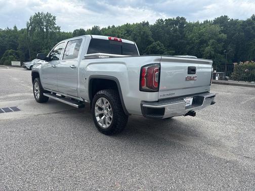 Quicksilver Metallic 2018 GMC Sierra 1500 SLT