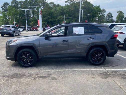 Magnetic Gray Metallic 2021 Toyota RAV4 LE