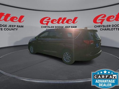 2017 Chrysler Pacifica LX