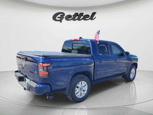 Deep Blue Pearl 2023 Nissan Frontier SV