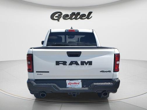Bright White Clearcoat 2026 RAM 1500 Big Horn/Lone Star