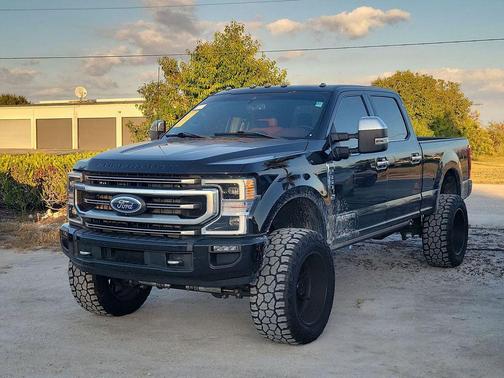 2022 Ford F-350 Platinum