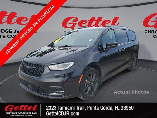 2023 Chrysler Pacifica Touring L