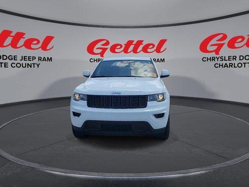 2021 Jeep Grand Cherokee Laredo