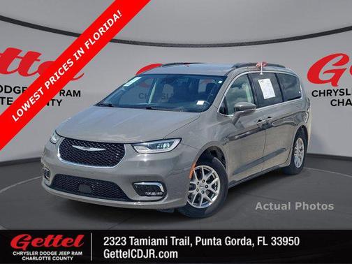 2022 Chrysler Pacifica Touring L