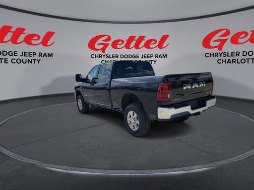 2025 RAM 2500 Big Horn Crew Cab 4x4 6'4' Box