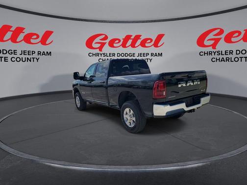 2025 RAM 2500 Big Horn Crew Cab 4x4 6'4' Box