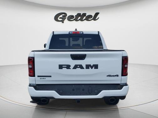 Bright White Clearcoat 2026 RAM 1500 Big Horn/Lone Star
