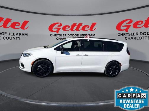 2025 Chrysler Pacifica Limited