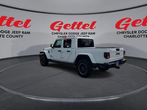 2022 Jeep Gladiator Overland