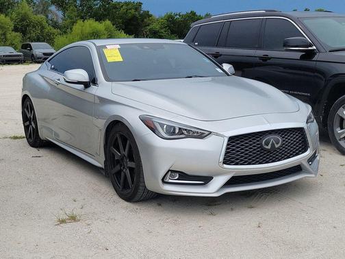 2019 INFINITI Q60 3.0T LUXE