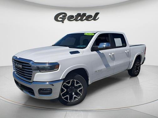 Bright White Clearcoat 2025 RAM 1500 Laramie