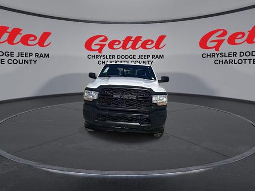 2022 RAM 2500 Tradesman Crew Cab 4x4 6'4' Box
