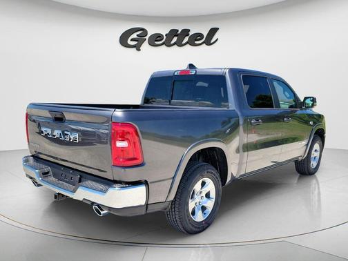 Granite Crystal Metallic Clearcoat 2026 RAM 1500 Big Horn/Lone Star