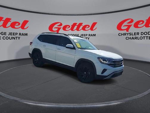 2022 Volkswagen Atlas 3.6L SE w/Technology