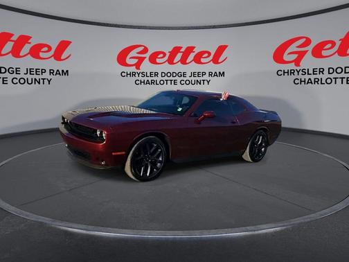 2022 Dodge Challenger SXT
