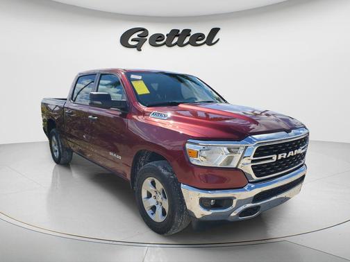 Delmonico Red Pearlcoat 2024 RAM 1500 Big Horn/Lone Star