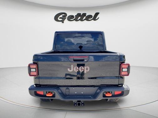 2026 Jeep Gladiator Mojave 4x4
