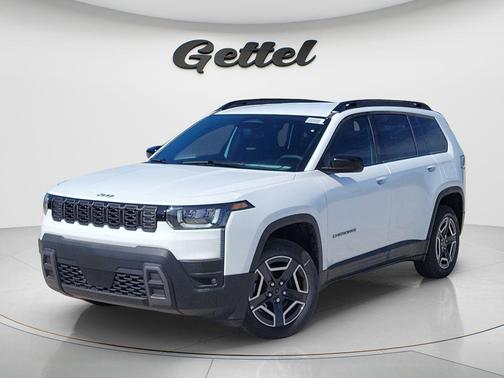 Bright White Clearcoat 2026 Jeep Cherokee Laredo 4x4