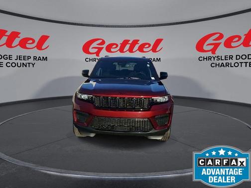 2024 Jeep Grand Cherokee Altitude