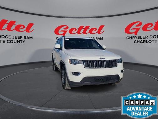 2020 Jeep Grand Cherokee Laredo